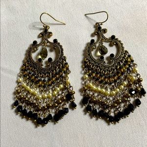 Chandelier earrings